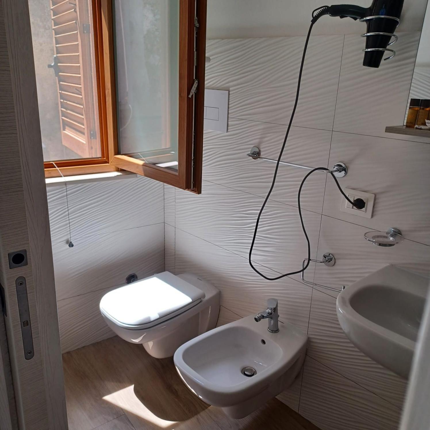 Casa Vacanze B&B Ondes Камерота Екстериор снимка