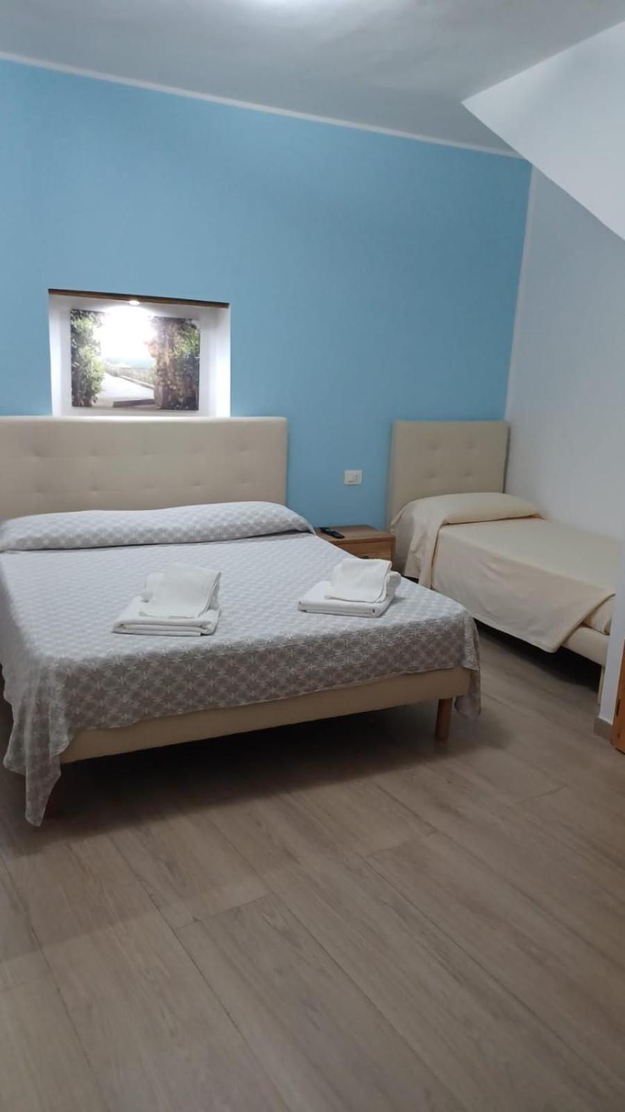 Casa Vacanze B&B Ondes Камерота Екстериор снимка